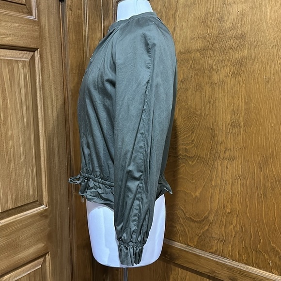 H&M Olive Green Bomber Style Jacket with Gathered Hem Size 8 - EUC - Picture 3 of 6
